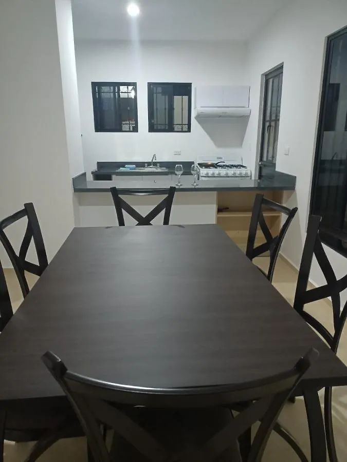 Hermosa Casa A 15 Minutos Del Aeropueto De Cancun En Exclusivo Fraccionamiento Residencial 0*,